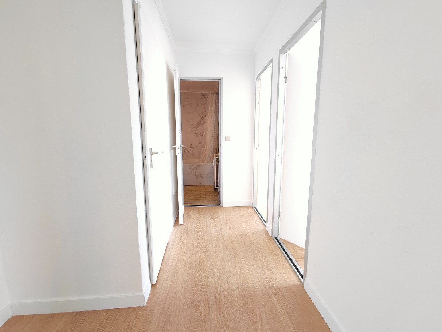 Apartment for sale in Roeselare with 2 bedrooms - photo 5