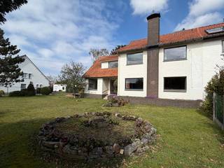 Genk, Craenevenne 16: Ruime, te renoveren woning met 5 slaapkamers op een perceel van 15 are in BoxbergheideBent u op zoek naar een karaktervolle...