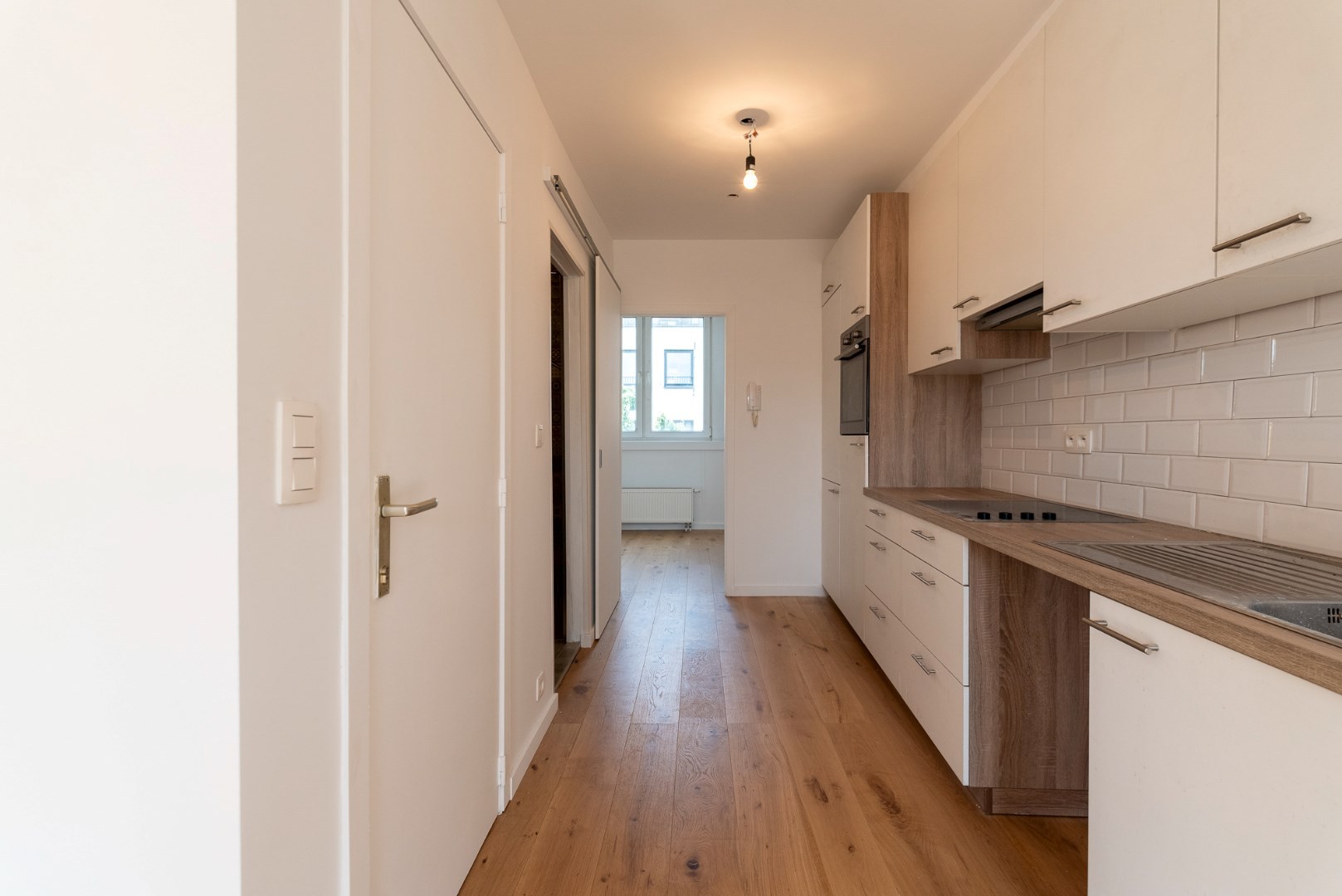 Gerenoveerd appartement met terras, op topligging - foto 5