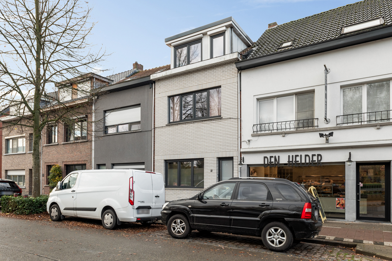 Huis te koop in Schoten met 3 slaapkamers - foto 1