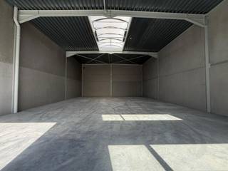 Ontdek deze gloednieuwe KMO site HOUTLAND-WEST in Ichtegem.ONMIDDELLIJK BESCHIKBAAR!Gelegen op strategische locatie tussen Torhout en Gistel start...