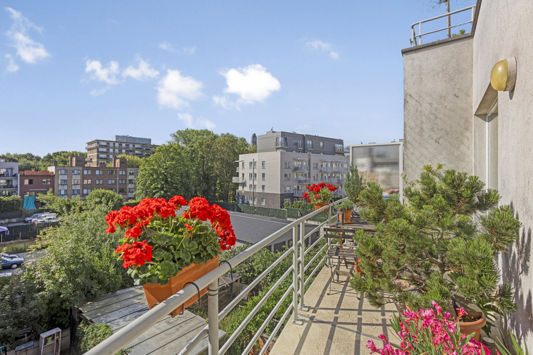 Appartement à vendre à Molenbeek-Saint-Jean avec 3 chambres - photo 1