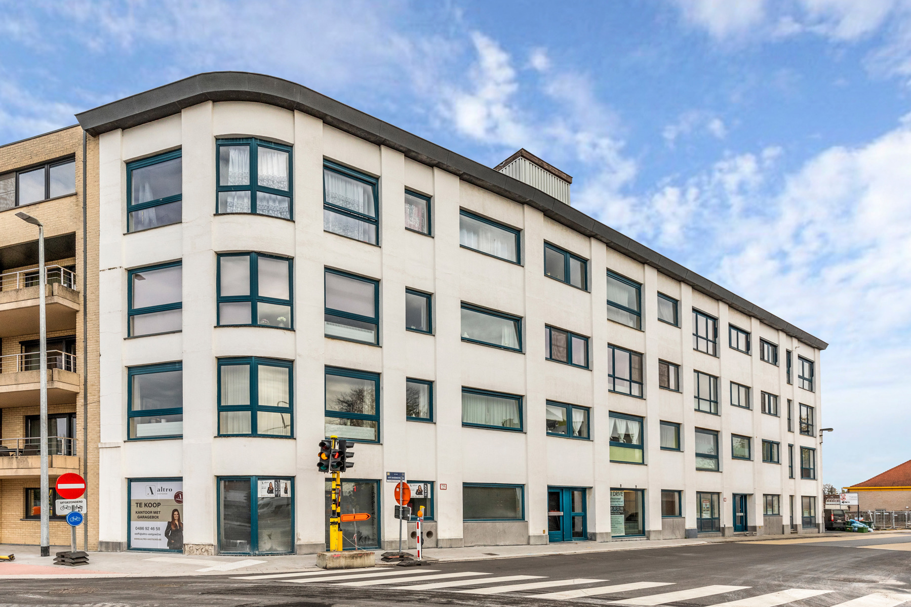 Kantoorruimte op strategische locatie - foto 1