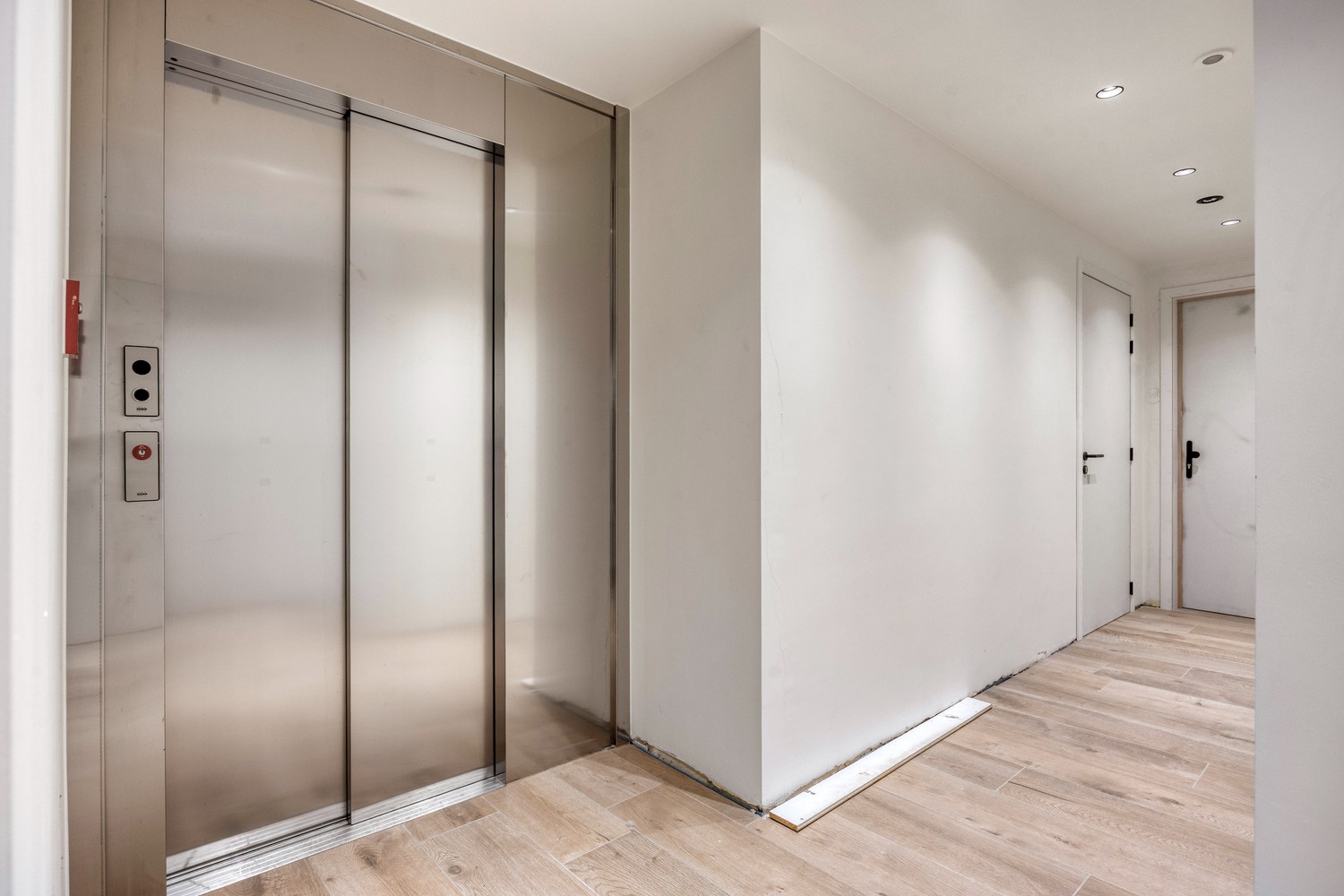 Commercial for rent in Tongeren-Borgloon - photo 4