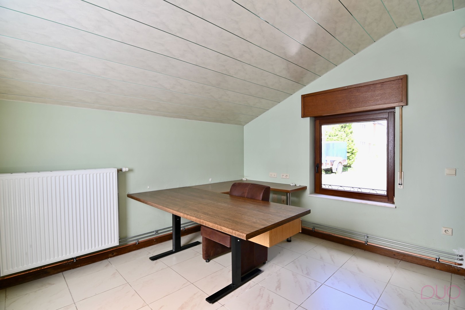 Gelijkvloerse  woning met 1 slaapkamer (optioneel 2) met achterliggend 1 ruime garage nabij het centrum van Tongeren - foto 5