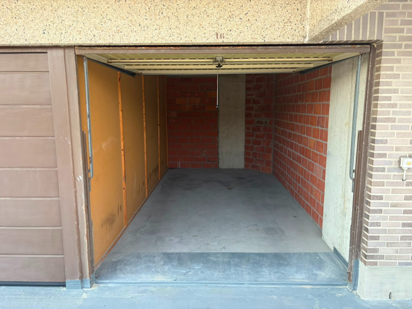 Gesloten garagebox aan de Zeedijk - foto 5