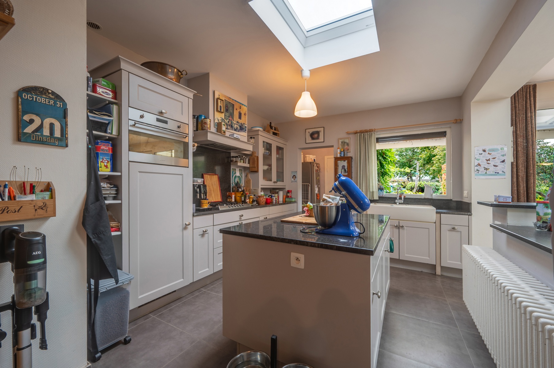 Ruime (238m²), centraal gelegen gezinswoning met tuin - foto 5