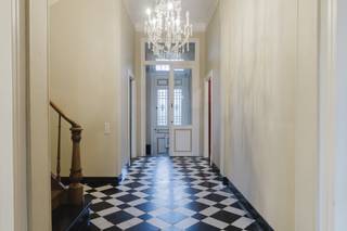 Kasteel Stoffelt opgetrokken in 1869 onderscheidt zich door zijn historische grandeur, solide bouw met ruime indeling en een ongeëvenaard...