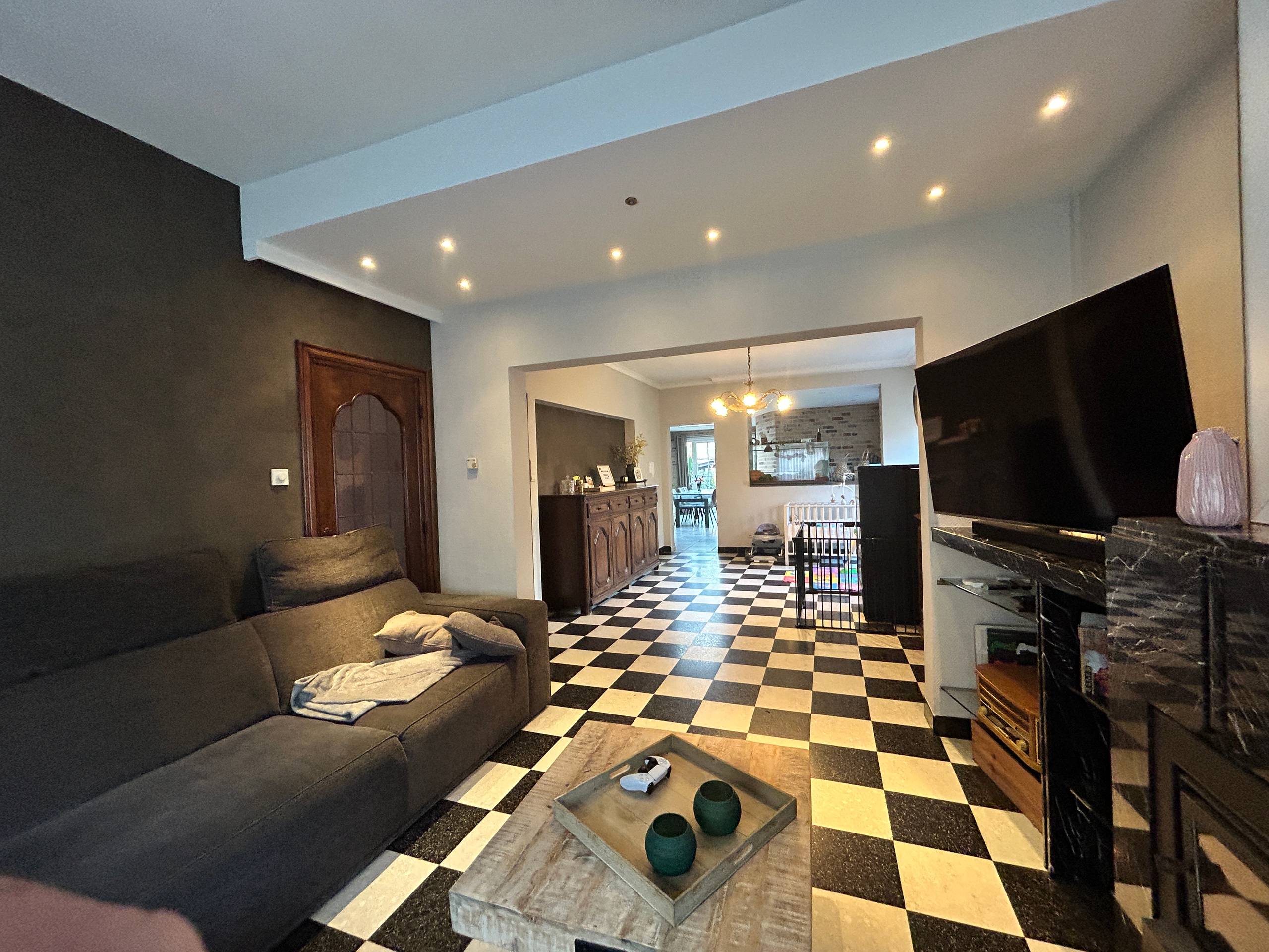 Menen - Ruime woning met garage en tuin te koop - foto 4