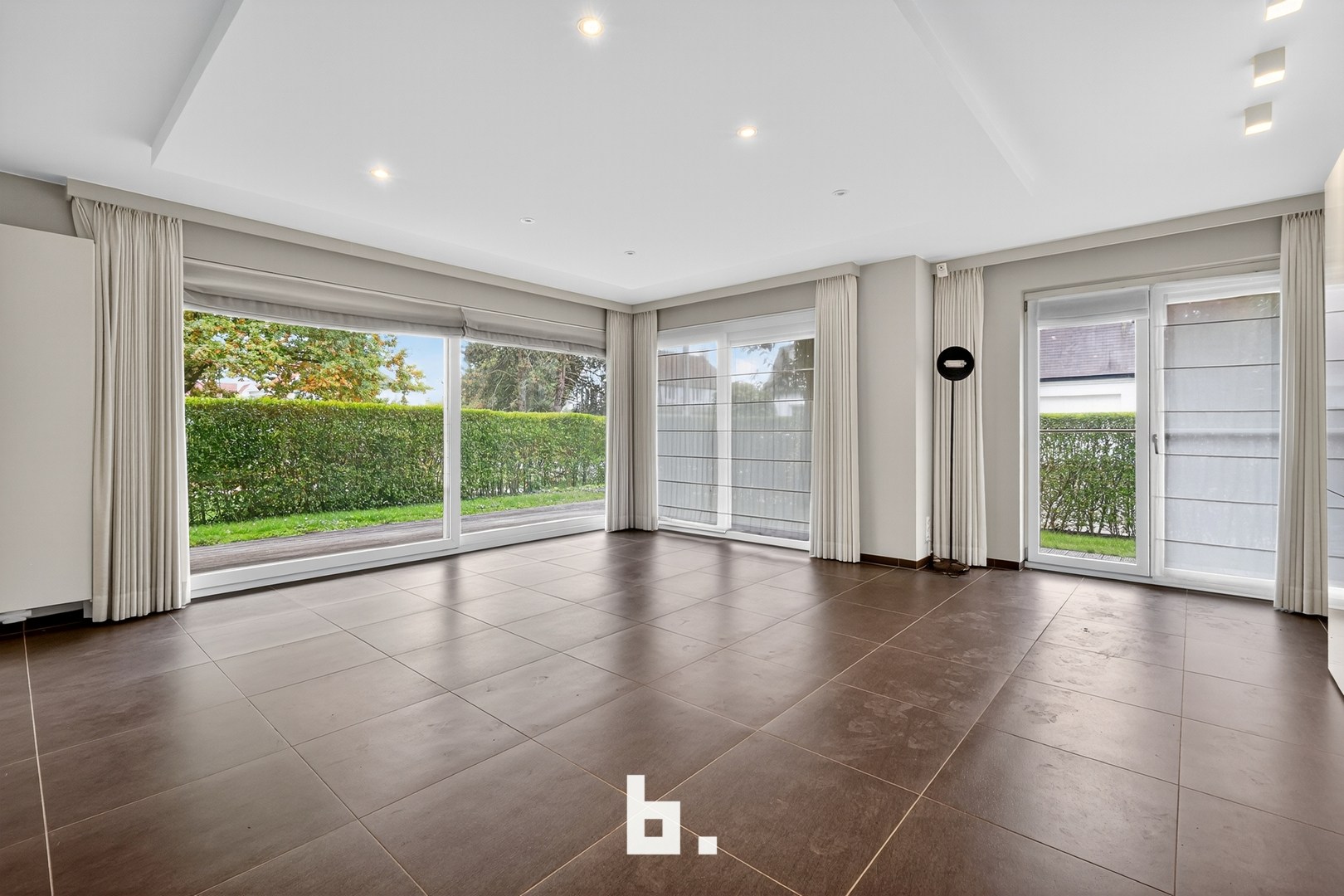 Apartment for sale in Roeselare with 3 bedrooms - photo 3