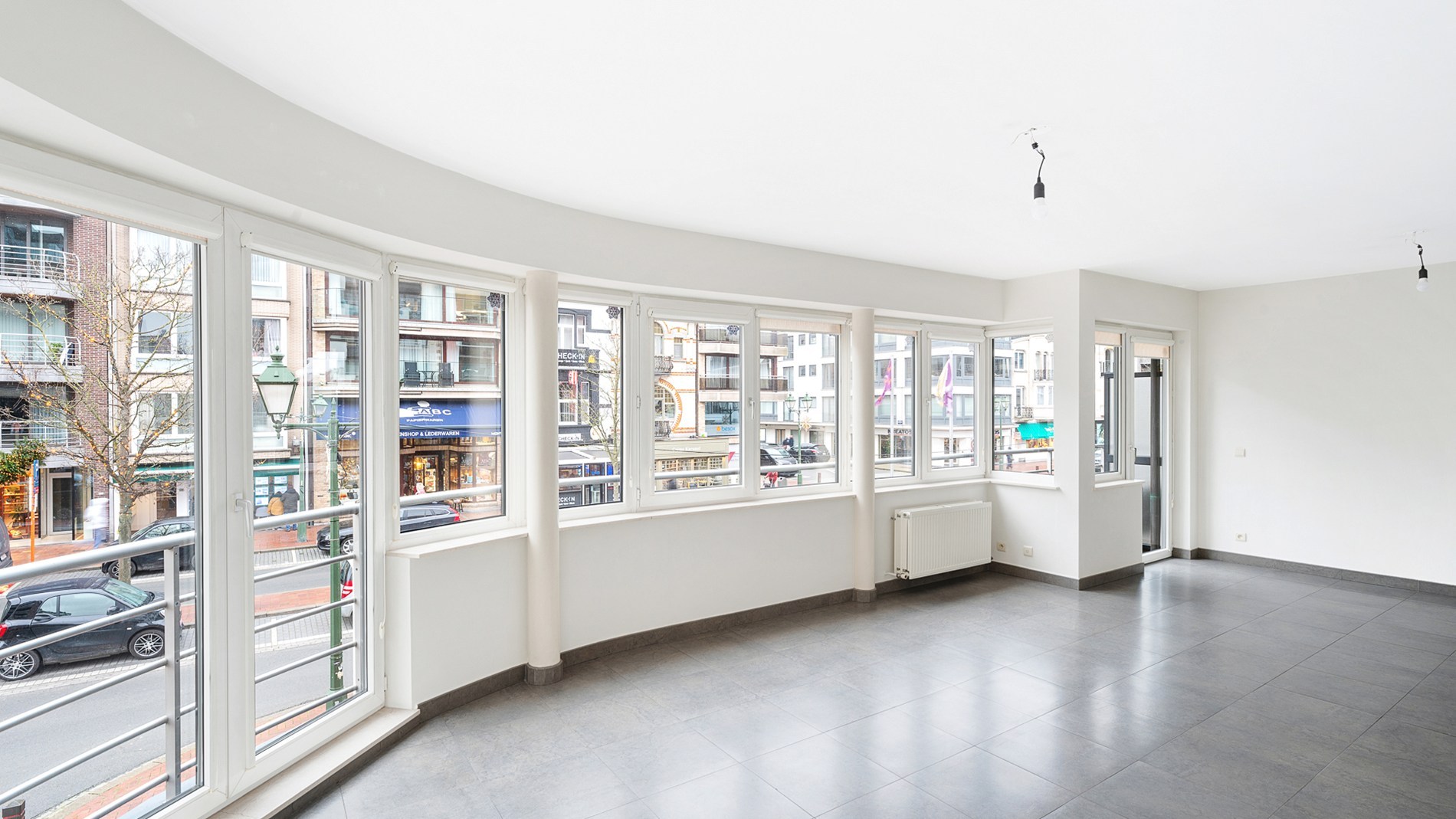 Hoekappartement met 2 slaapkamers in de Lippenslaan - foto 4