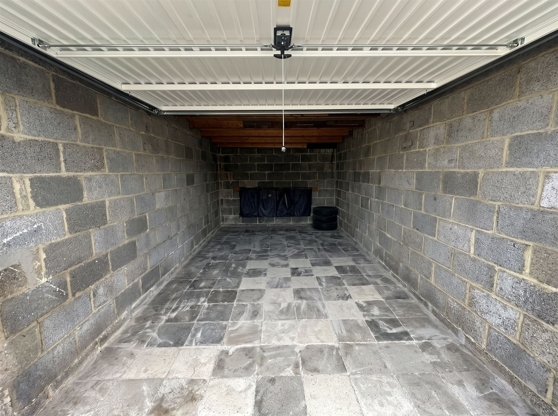 Garage te koop. - foto 5