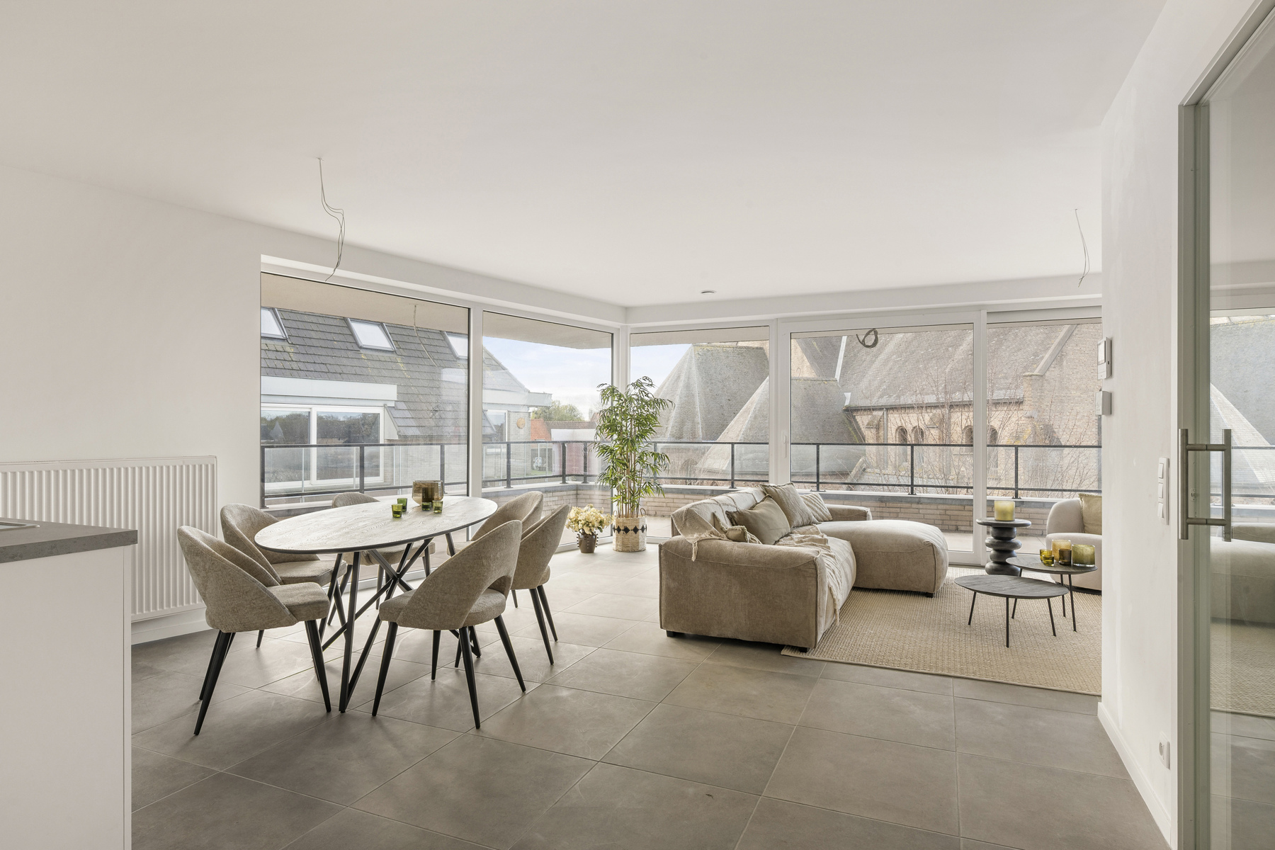 Penthouse met ruim terras vlakbij de markt - foto 2