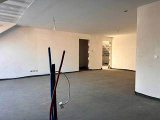 Gelegen langs de historisch waardevolle Sint-Leonarduskerk, pal in het centrum van Zoutleeuw, bevindt zich het toekomstgerichte nieuwbouwproject...