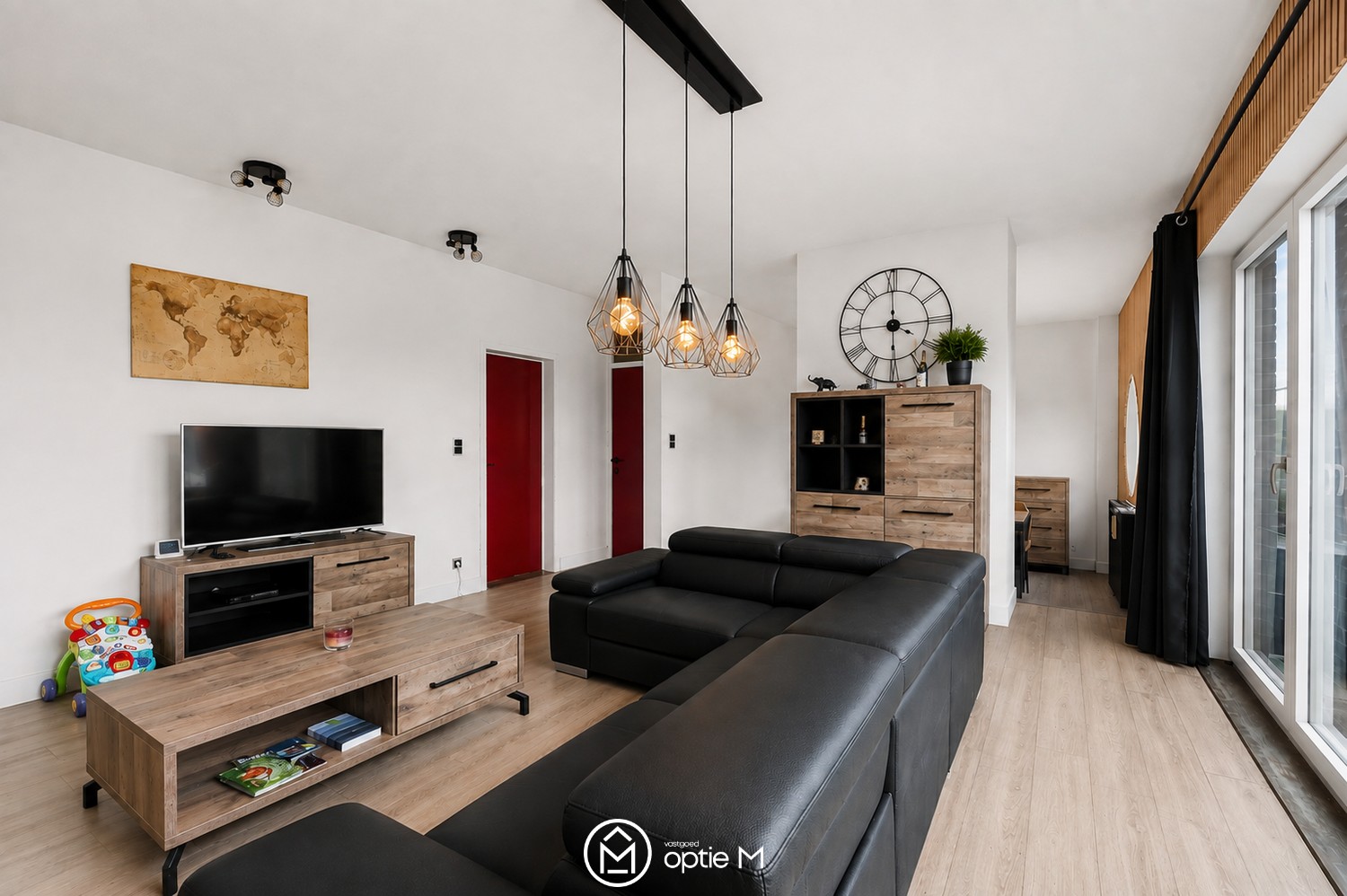 VERRASSEND RUIME HALFOPEN WONING MET 361 M², 5 SLAAPKAMERS EN TAL VAN MOGELIJKHEDEN - foto 5