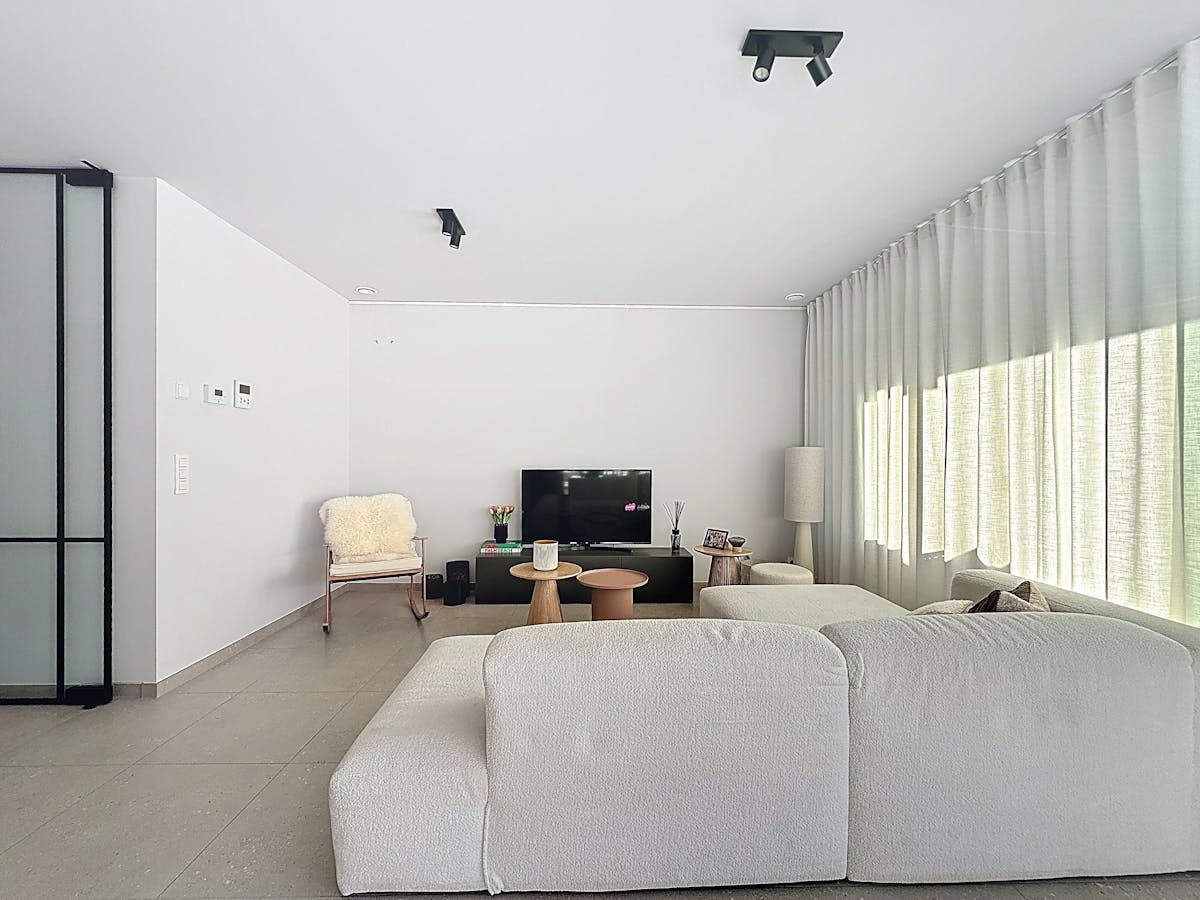 Gelijkvloers appartement met grote tuin in Wielsbeke te huur - foto 3