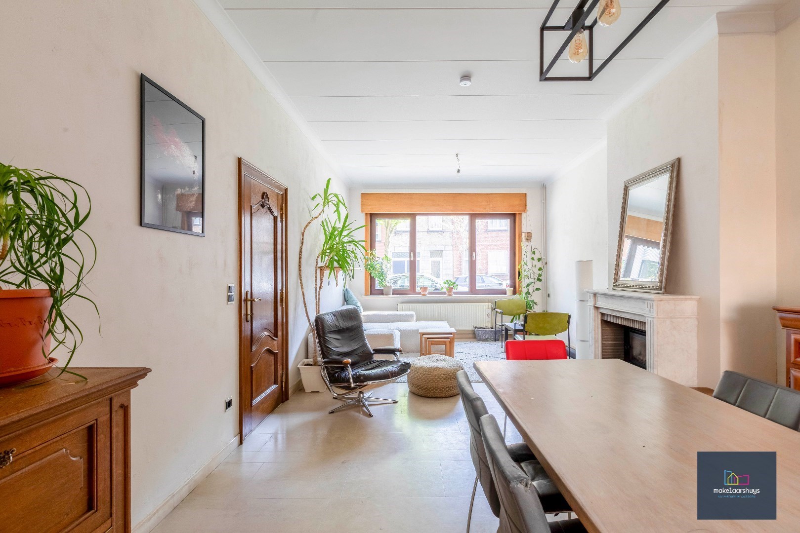 Ruime woning met tuin en dubbele garage in Gent - foto 4