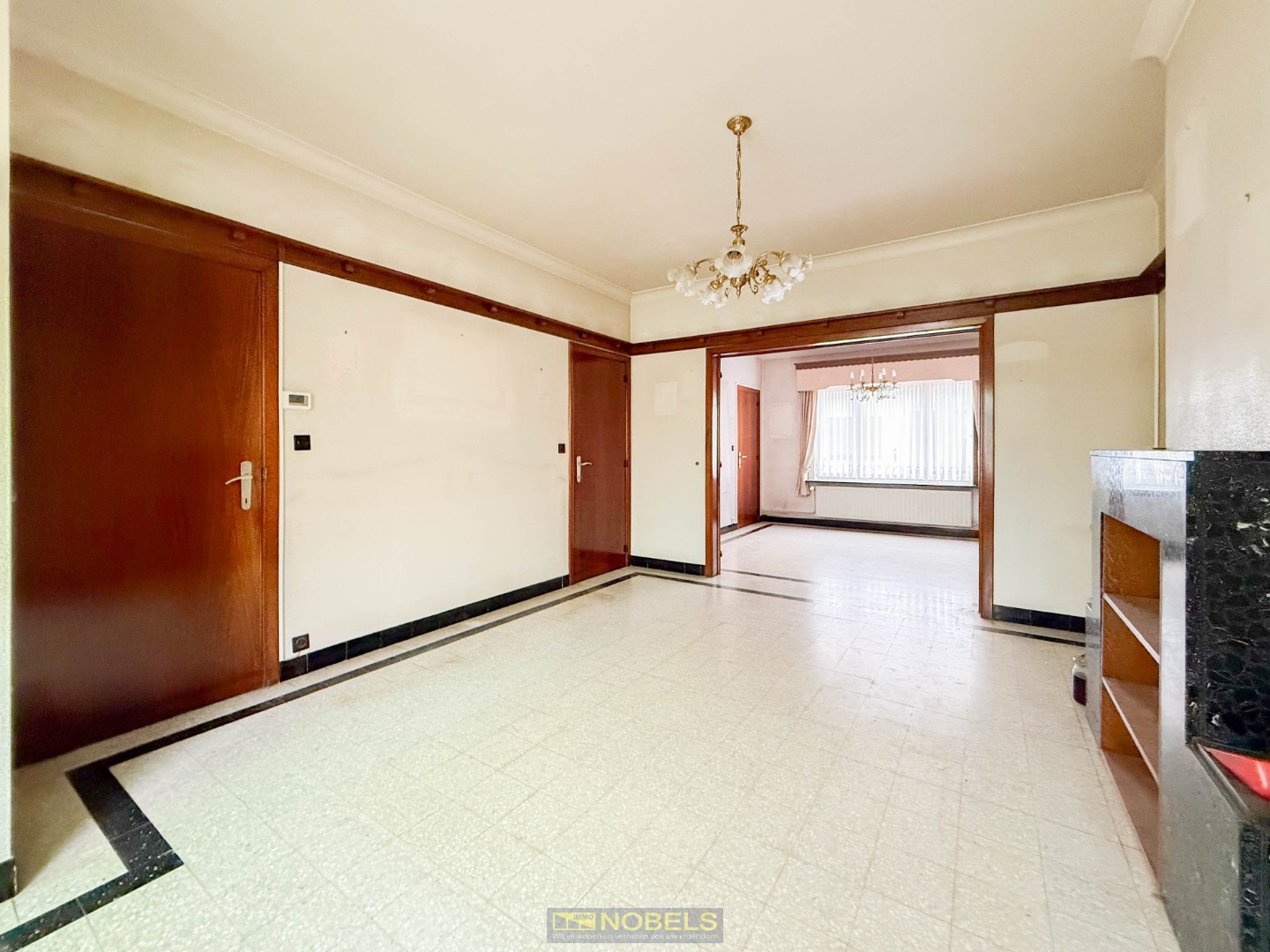Te koop, te renoveren rijwoning met tuin nabij de N60 - foto 5