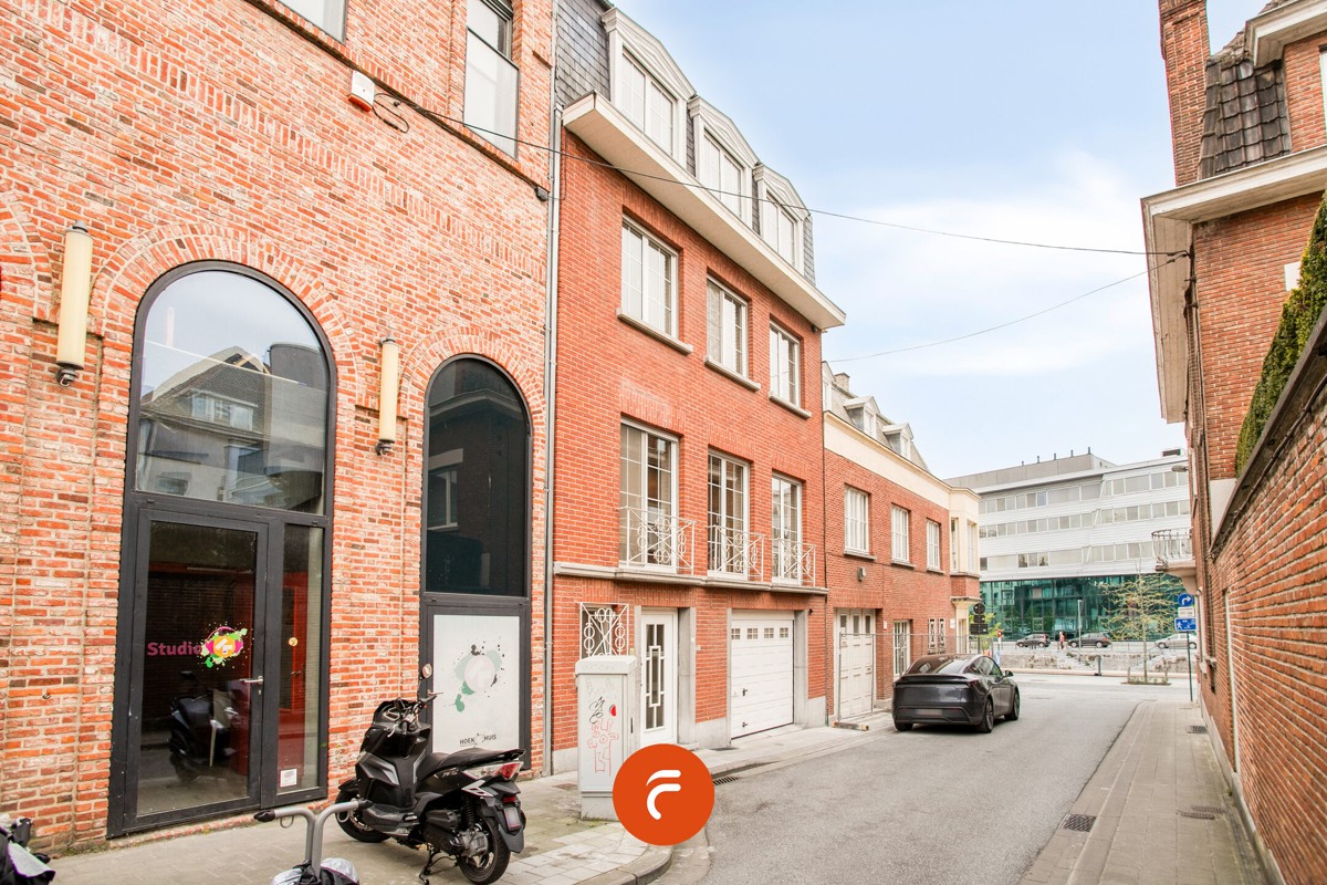 Zeer ruime bel-etagéwoning met zuidwest-gericht terras en tuin op absolute topligging - foto 3