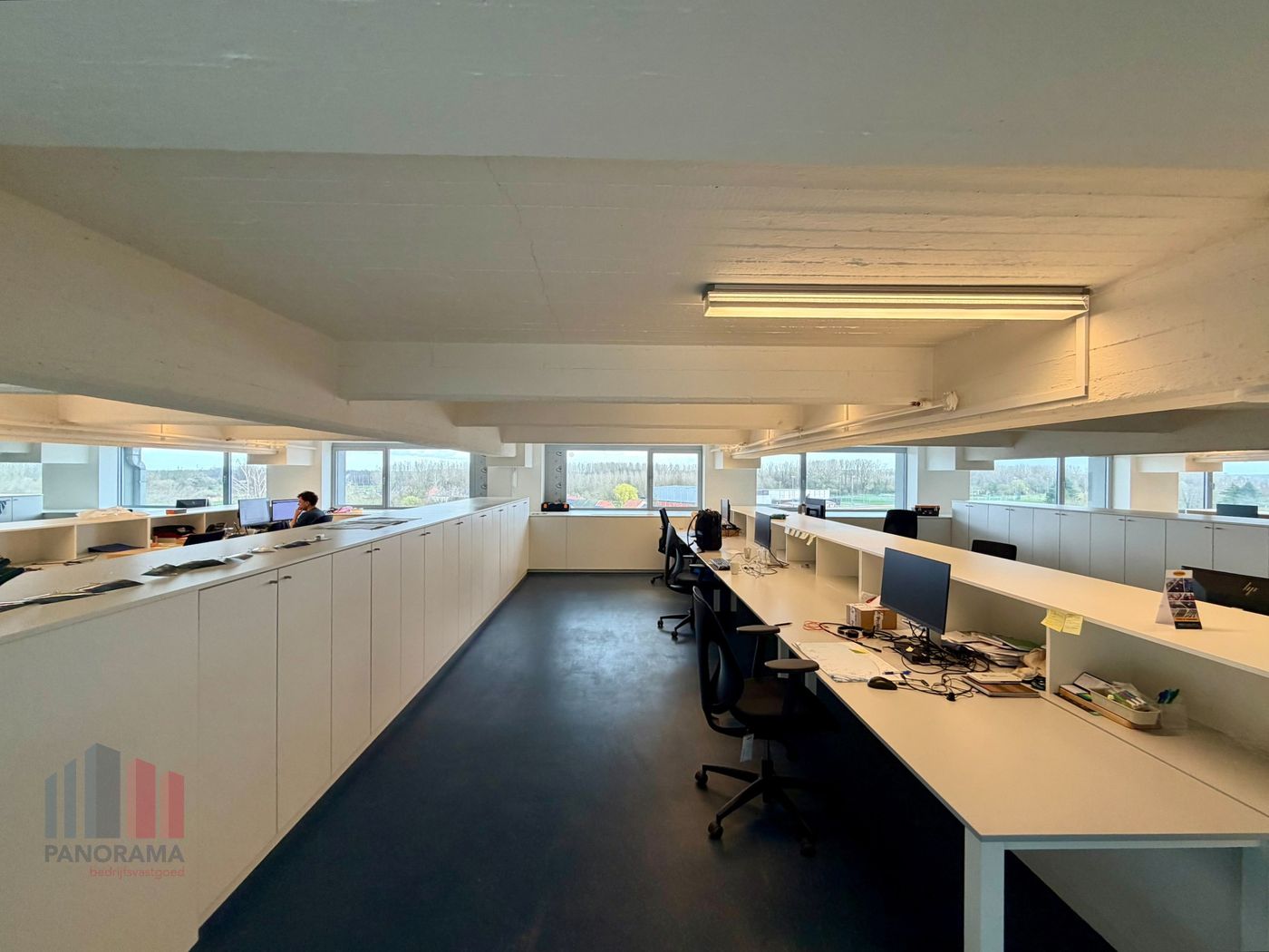 Instapklaar kantoor van 790 m² nabij de N21 - foto 3