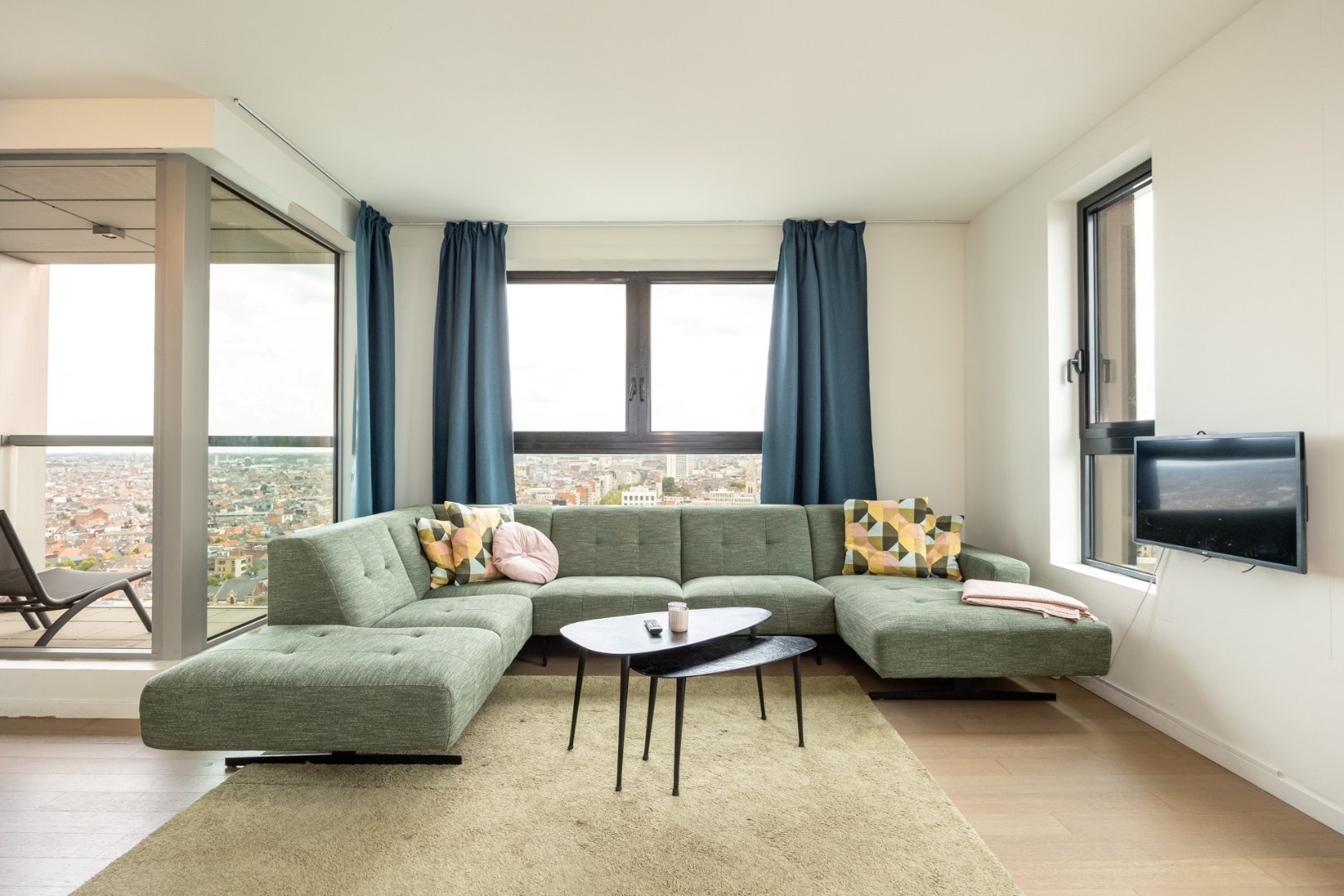 Stijlvol appt. met terras in de 'London Tower' op 't Eilandje! - foto 4