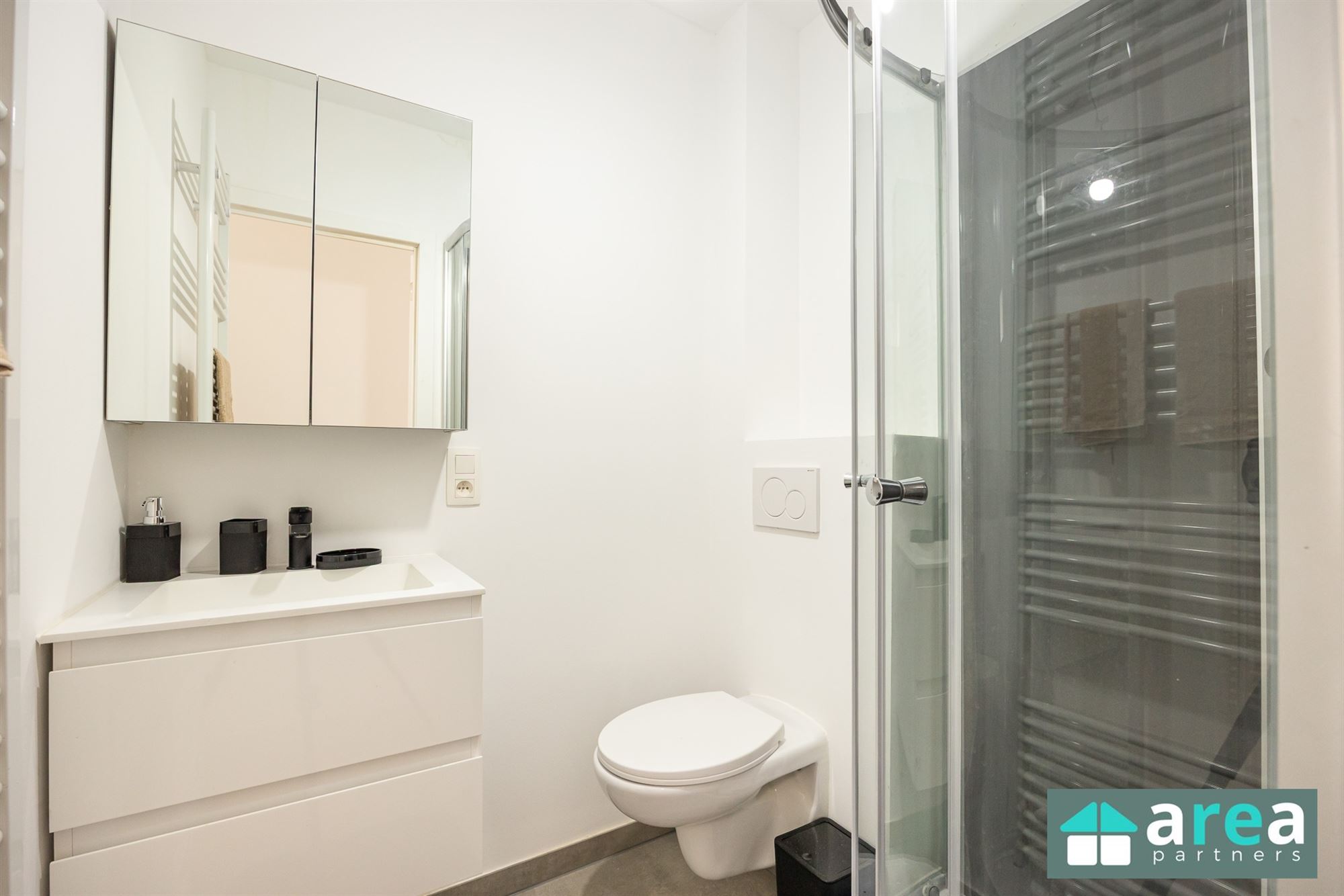 Modern gerenoveerd 1 slaapkamer appartement! - foto 5