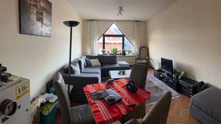 Rustig appartement op tweede verdiepingAppartement met open keuken en met één slaapkamer. Badkamer, Toilet...