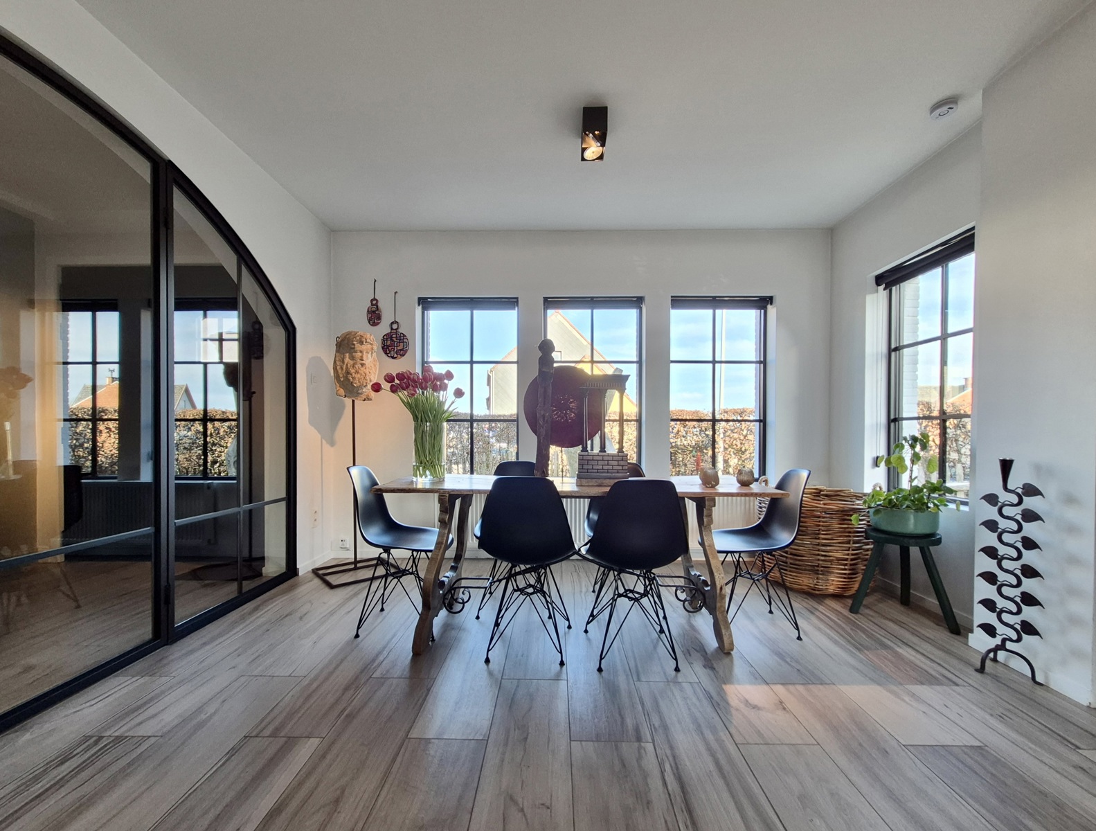 Exclusieve villa met tijdloze elegantie en landelijke charme - foto 5