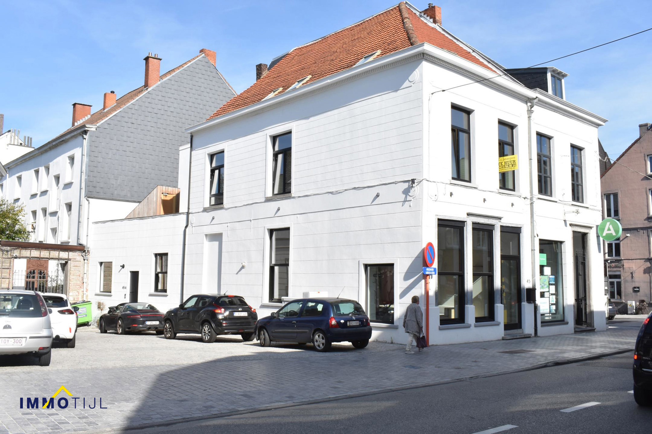 Recent vernieuwd triplex appartement met terras te centrum Aalst. - foto 1