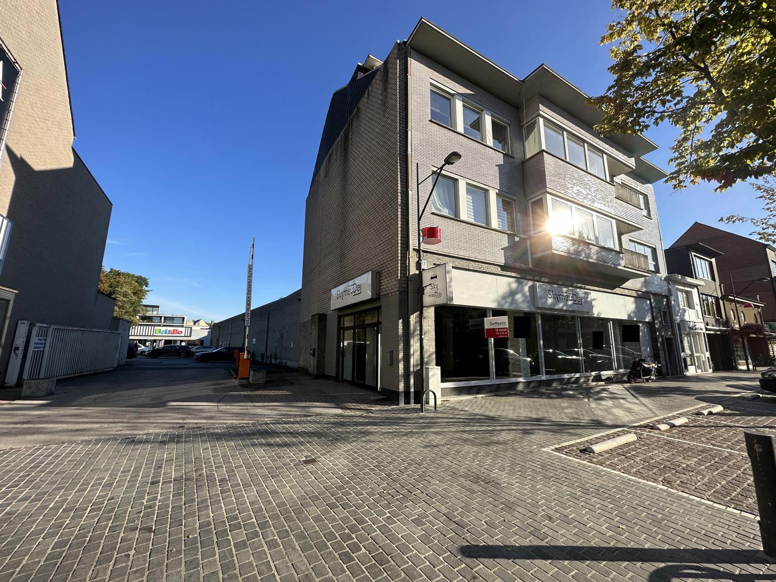 Winkelpand van 915m² te huur. - foto 2