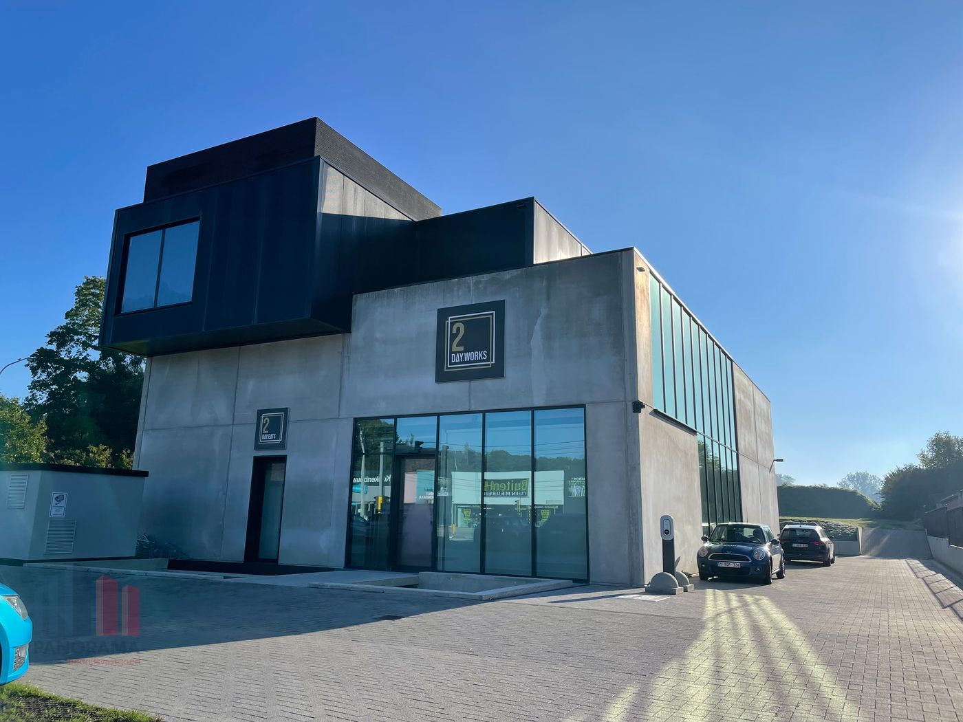 364 m² kantoorruimte nabij de E40 - foto 1