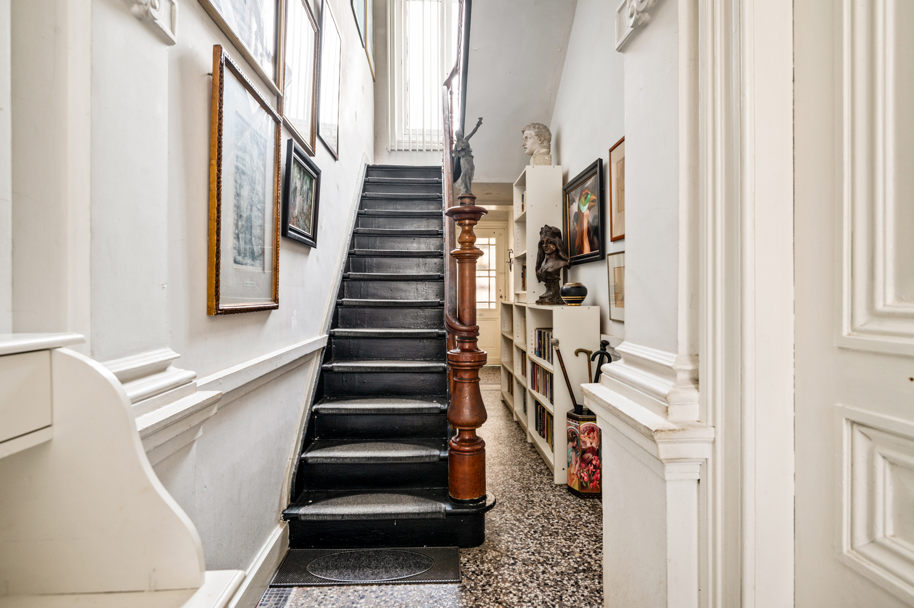 Huis te koop in Antwerpen met 3 slaapkamers - foto 3