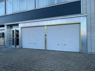 Te huur, staanplaats nabij het centrum van OudenaardeDeze STAANPLAATS bevindt zich op een UITERST GUNSTIGE LOCATIE nabij het CENTRUM van Oudenaarde...