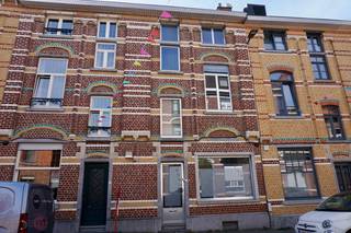 Te huur: Gezellige rijwoning in Leuven (binnen de ring)Ben je op zoek naar een rustige en comfortabele woning in het hartje van Leuven? Deze leuke...