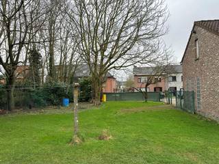 Op zoek naar de perfecte plek om jouw droomwoning te realiseren? Deze bouwgrond, ideaal gelegen in Duffel-West, biedt een uitstekende combinatie...