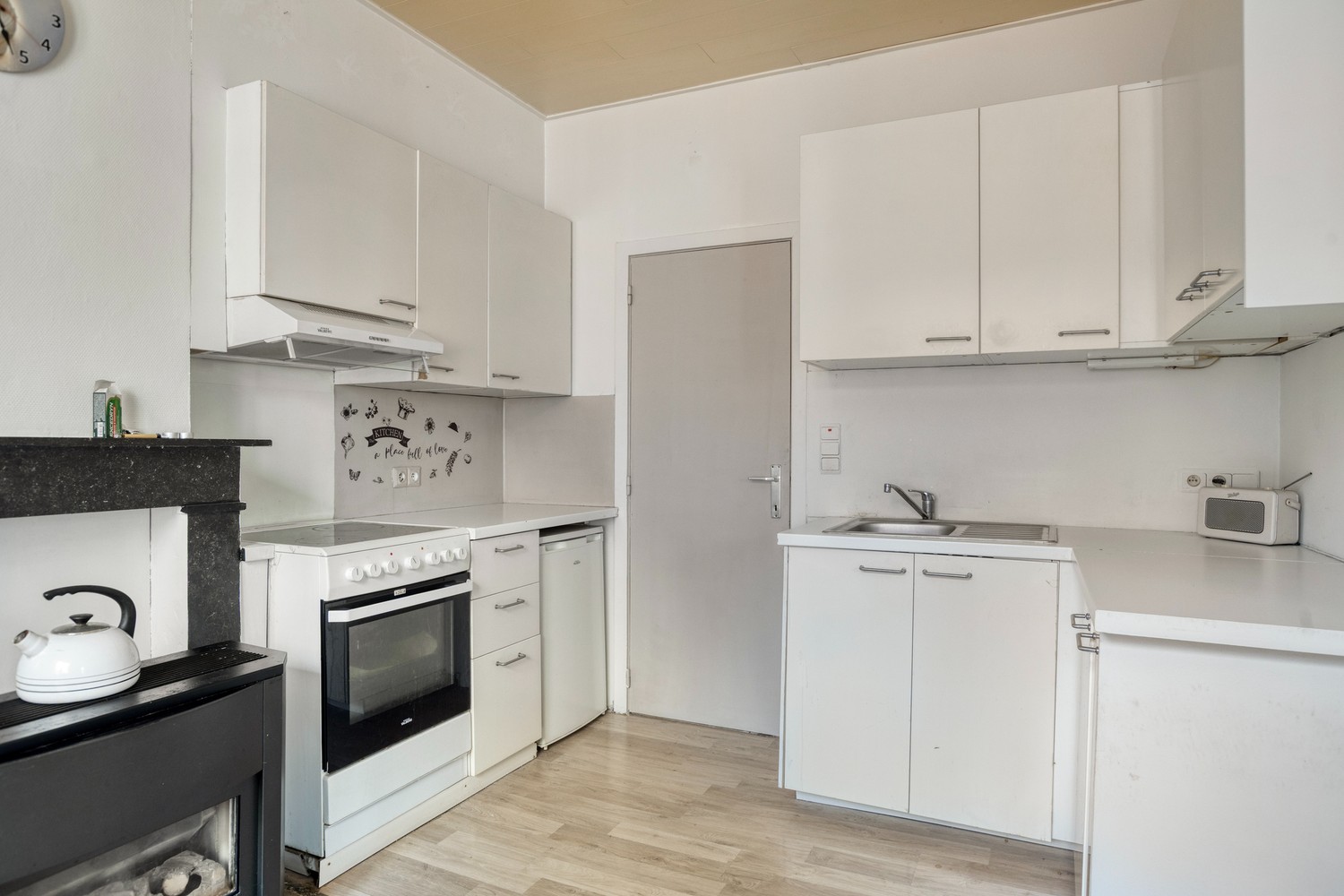 OOSTENDE: OPBRENGSTEIGENDOM MET 3 APPARTEMENTEN - foto 4