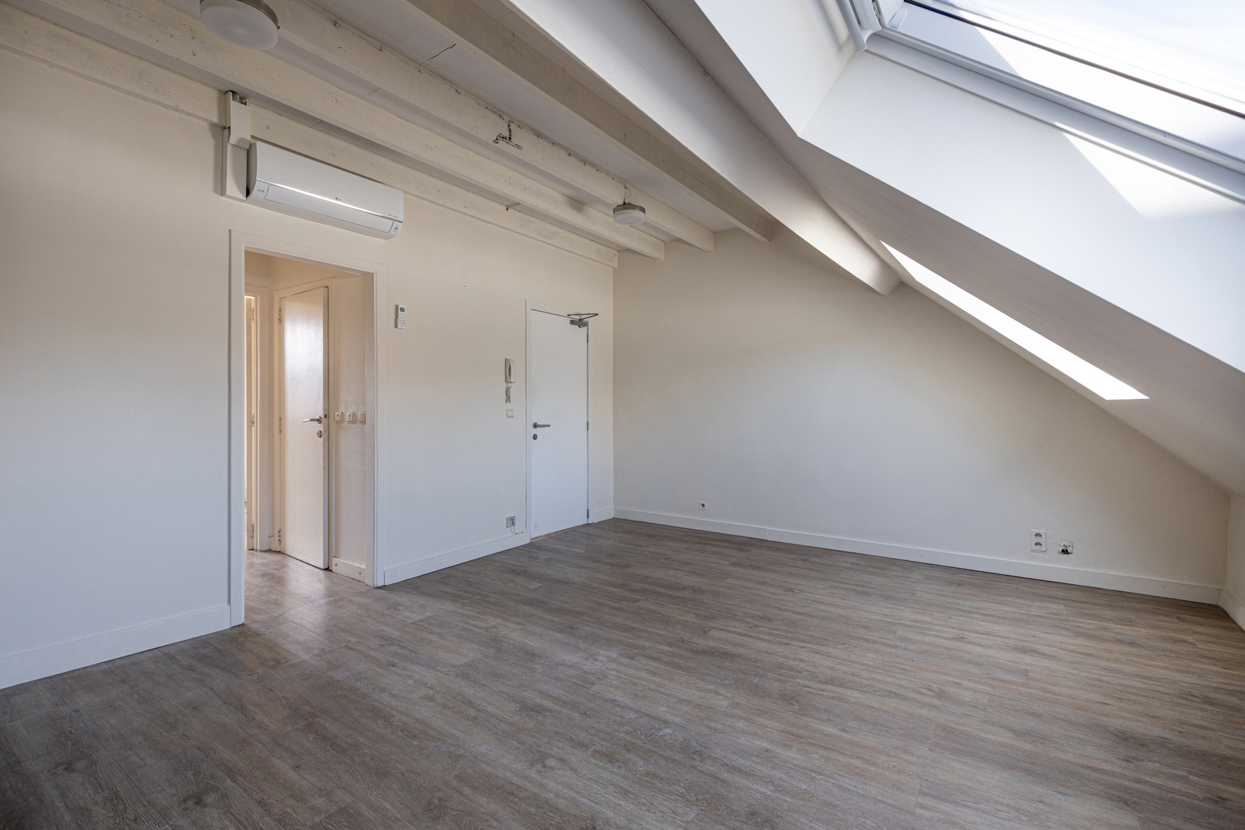 Één-slaapkamerappartement (V3) op toplocatie. - foto 4