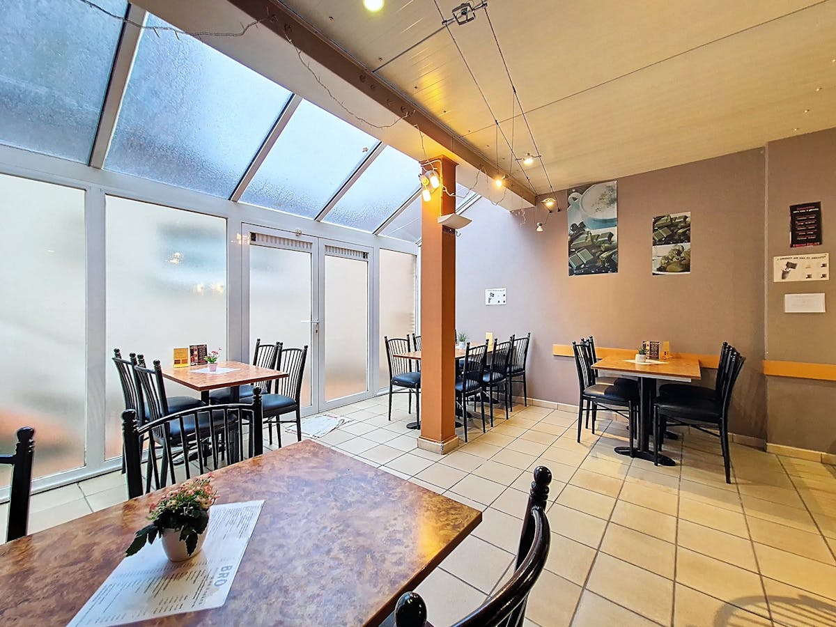 Ready to move in commercial property (approx. 149 m²) for rent near UZ Gent - photo 5