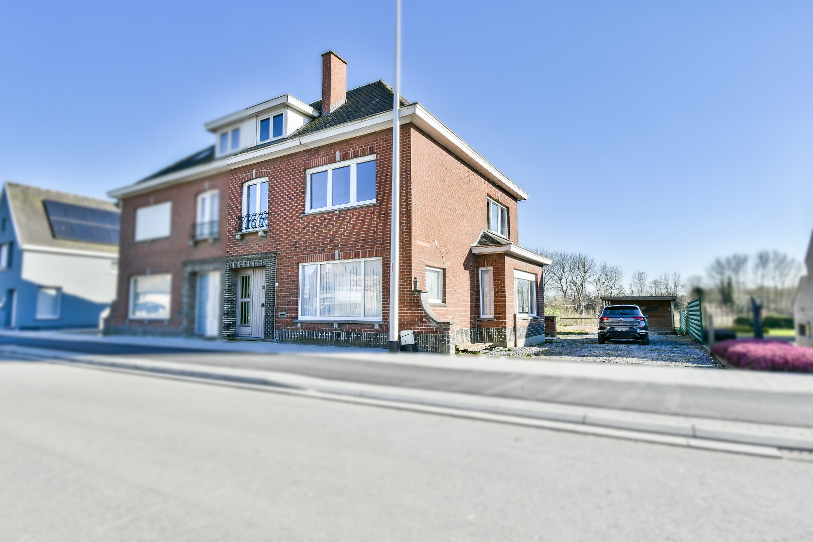 Halfopen woning op toplocatie met prachtig uitzicht op De Krekemeersen! - foto 1
