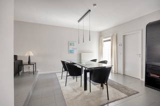 Ben je op zoek naar een woning op een goede locatie?Openbaar vervoer, winkels en andere voorzieningen bevinden zich vlakbij en dankzij de nabijheid...