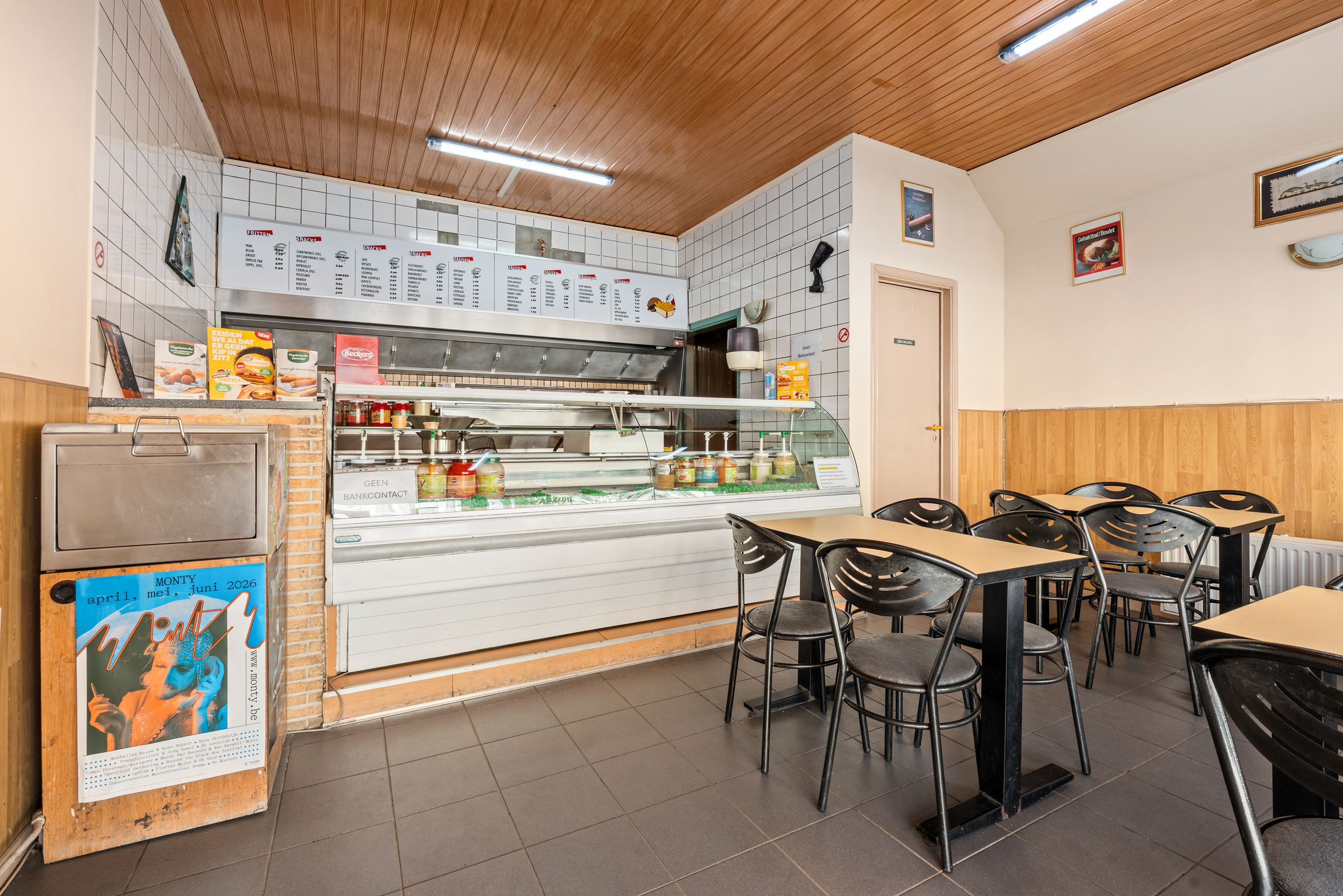 Handelspand met woonst op gegeerde locatie te Oud-Berchem! - foto 5