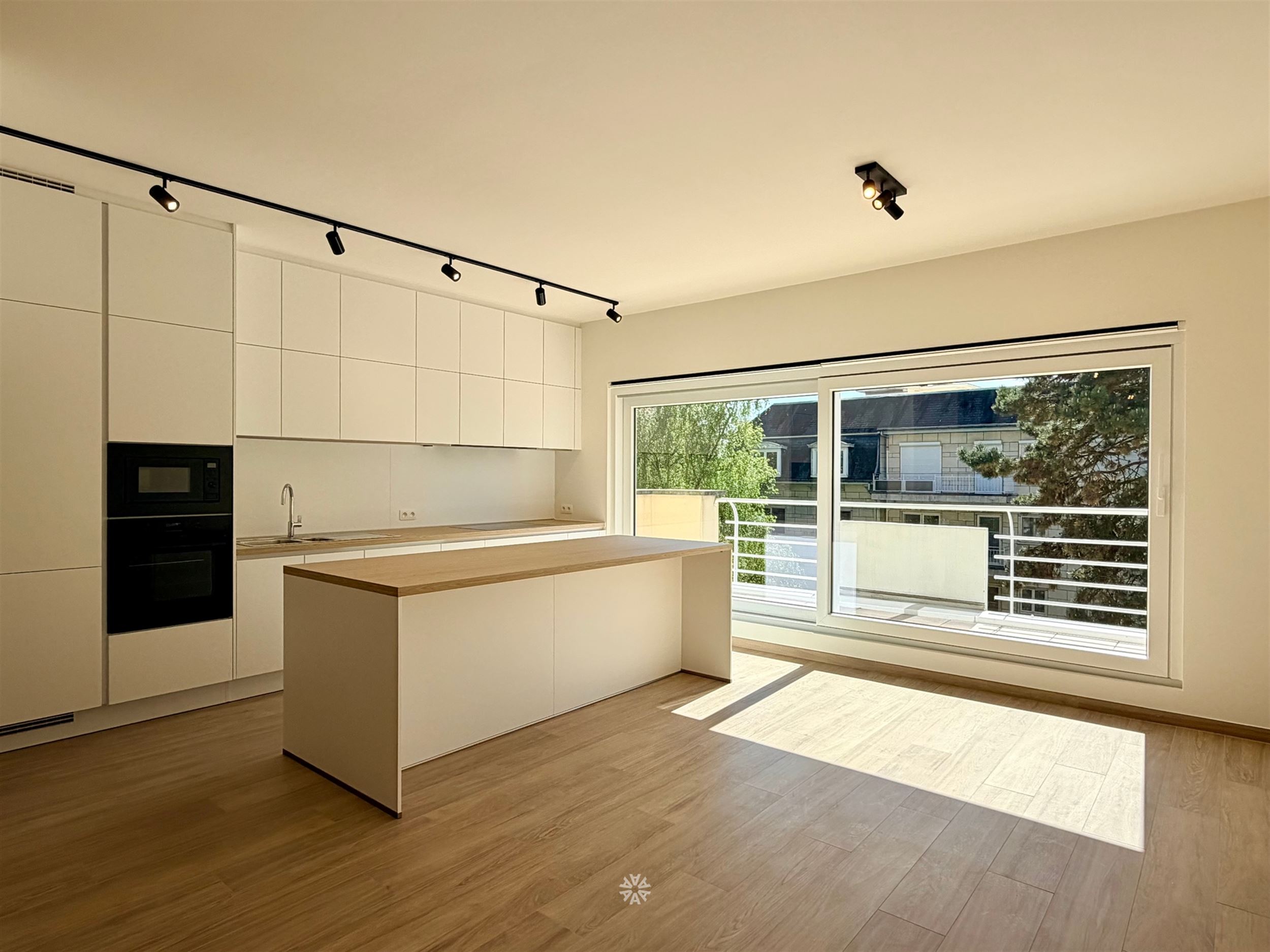 Modern appartement met 2 ruime slaapkamers te huur in Sint-Denijs-Westrem - foto 5