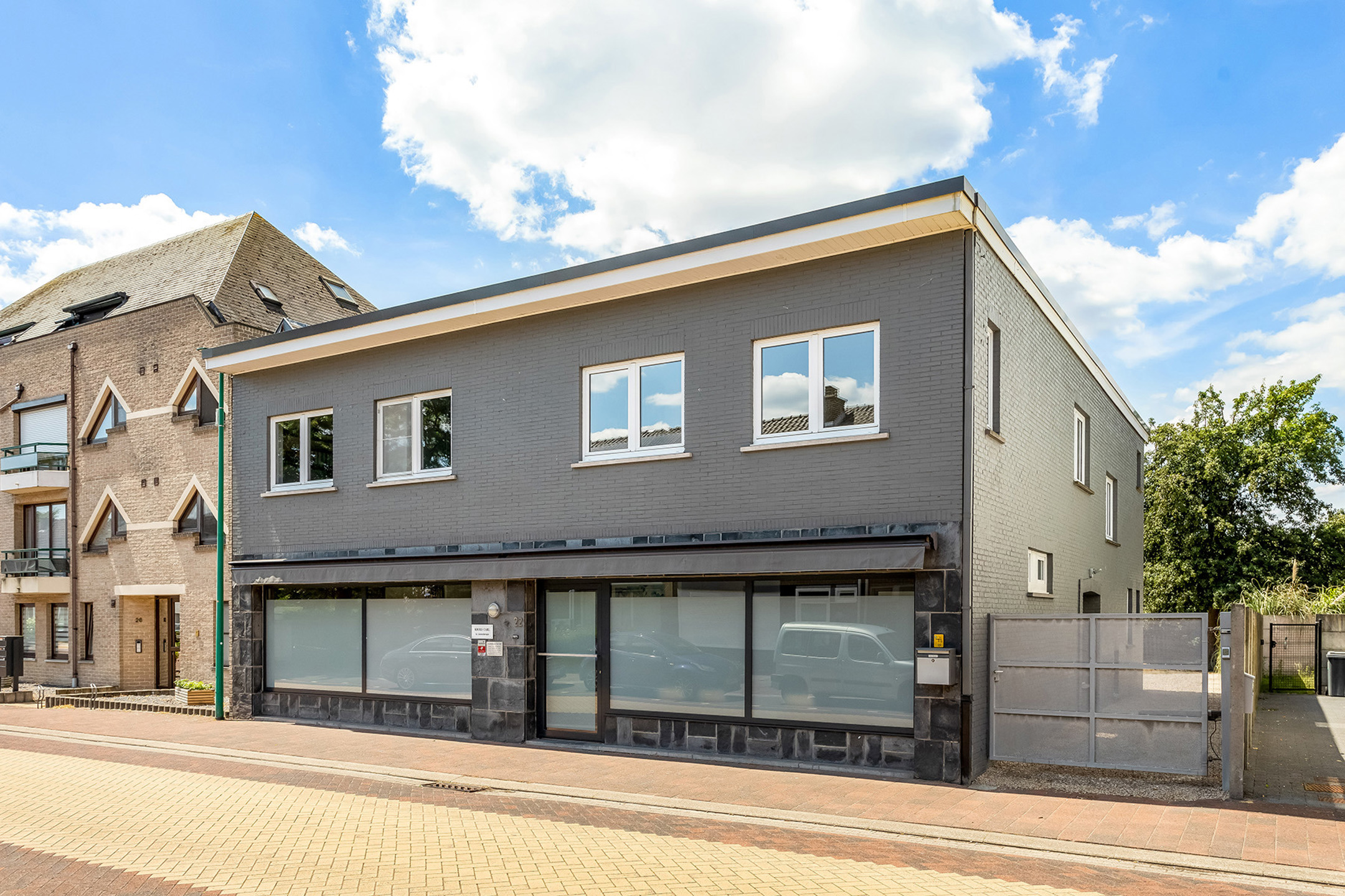 Ruime gezinswoning met praktijk aan huis - foto 1