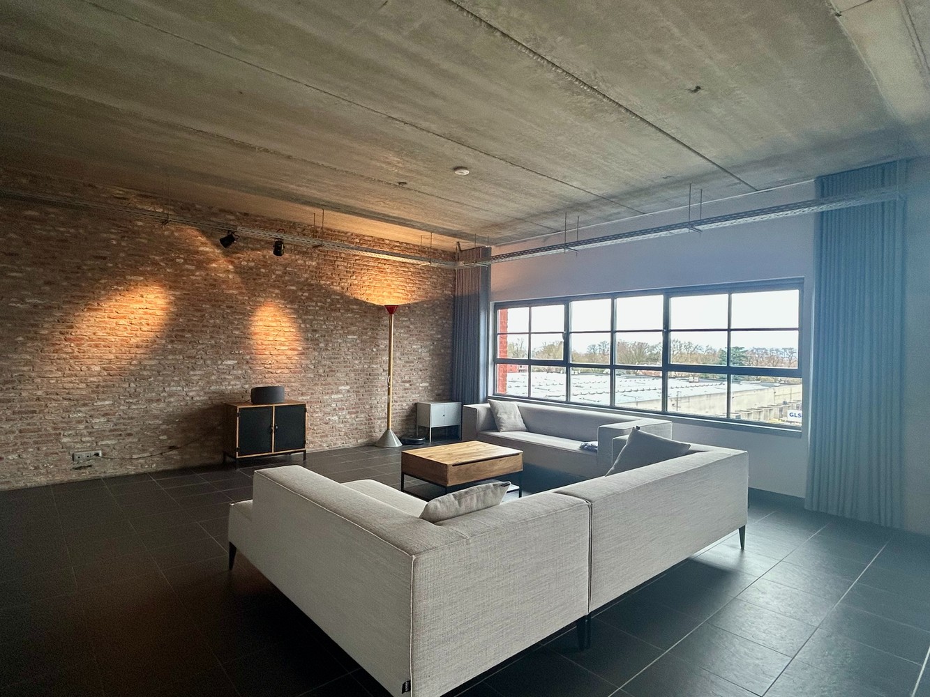 Unieke stijlvolle loft met EPC A en ruim terras te Herent - foto 2