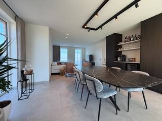 Deze nieuwbouwwoning is gelegen in een rustige buurt en beschikt over een ruime tuin waar u heerlijk kan genieten van de buitenlucht. Met maar...