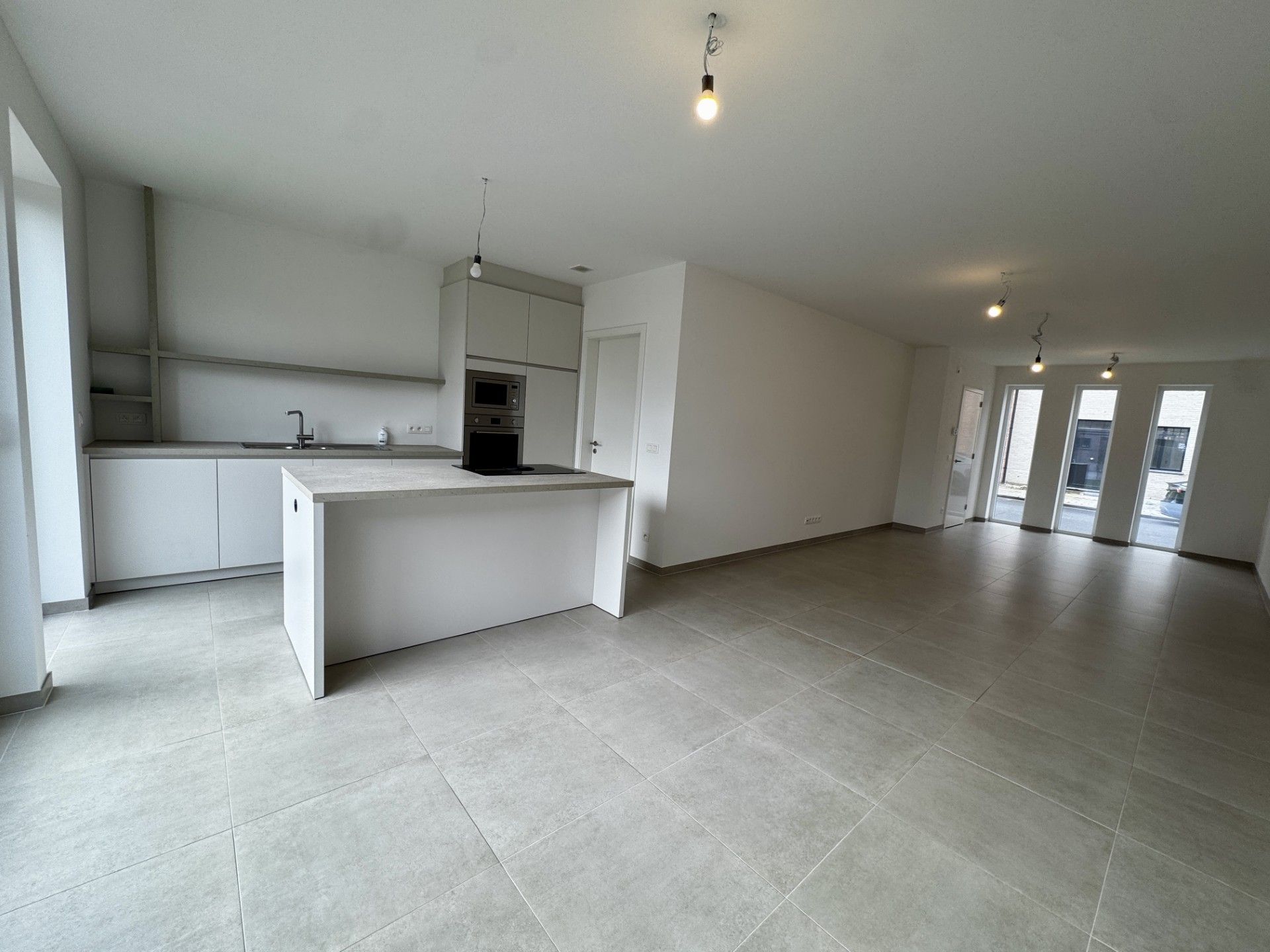 Maison à louer à Zedelgem avec 4 chambres - photo 2