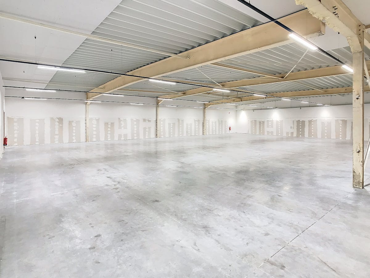 Propriété d'entreprise à louer dans la Marktstraat à Izegem - photo 4