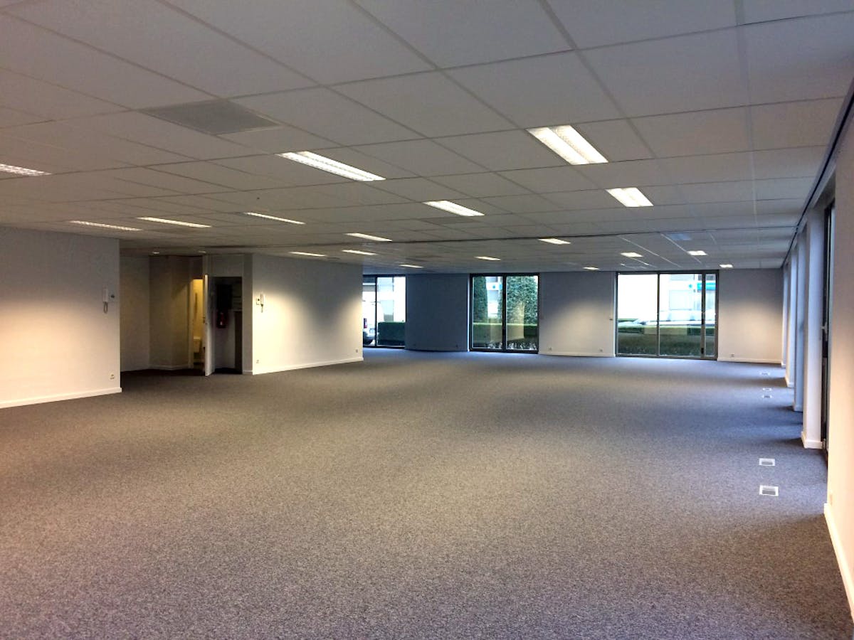Bureau (149 m²) sur la Kortrijksesteenweg à Sint-Martens-Latem - photo 2
