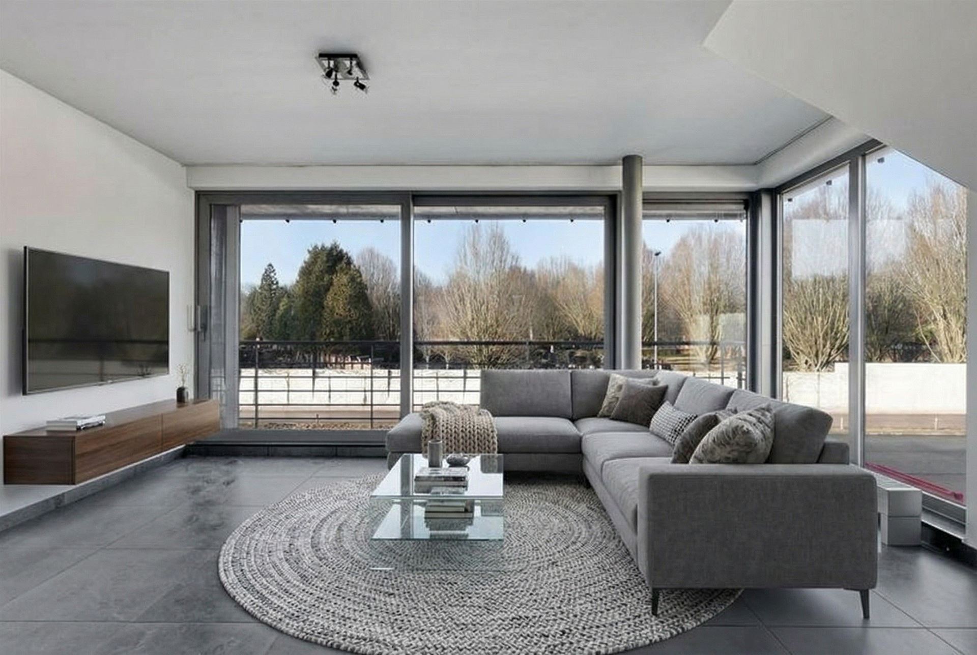 Appartement met 2 slaapkamers en terras - foto 4