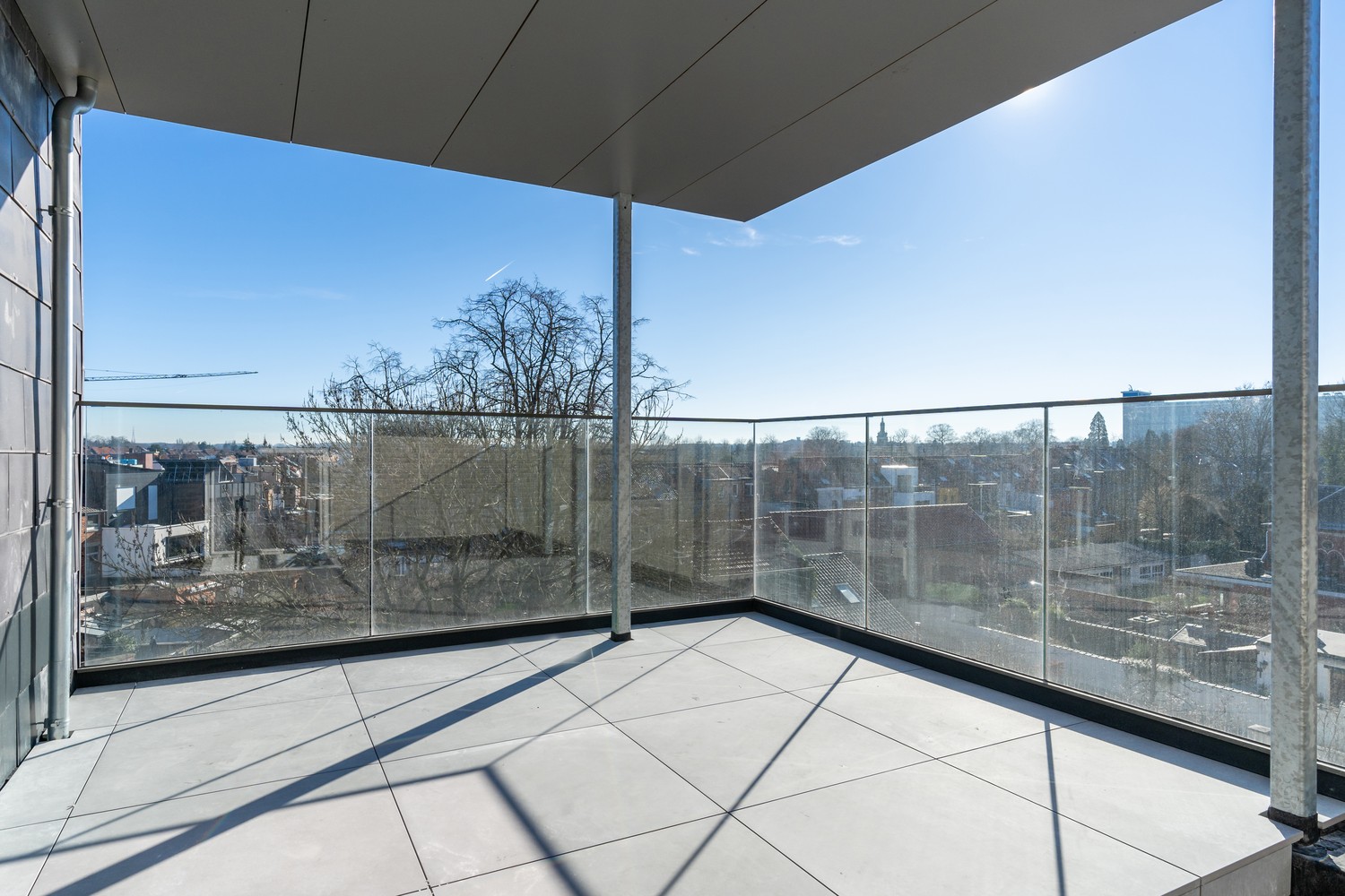 Volledig gerenoveerd 1-slaapkamerappartement met overdekt terras op de ring rond Leuven ! - foto 5